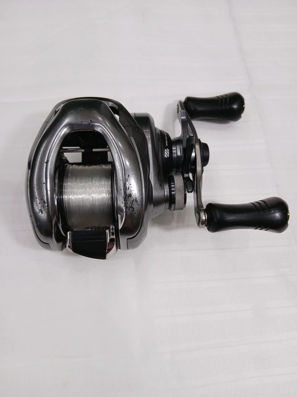 SHIMANO Baitcasting reel Metanium DC HG - Image 2