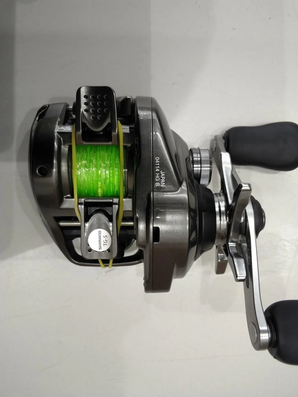 SHIMANO Baitcasting Reel METANIUM HG Right - Image 5