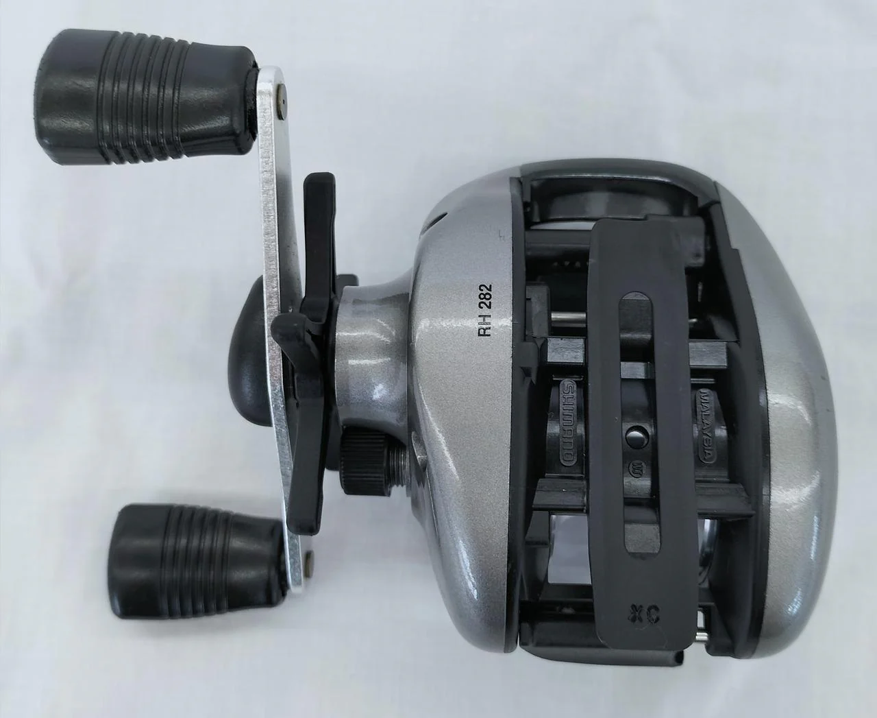 SHIMANO Baitcasting reel RH282 - Image 5