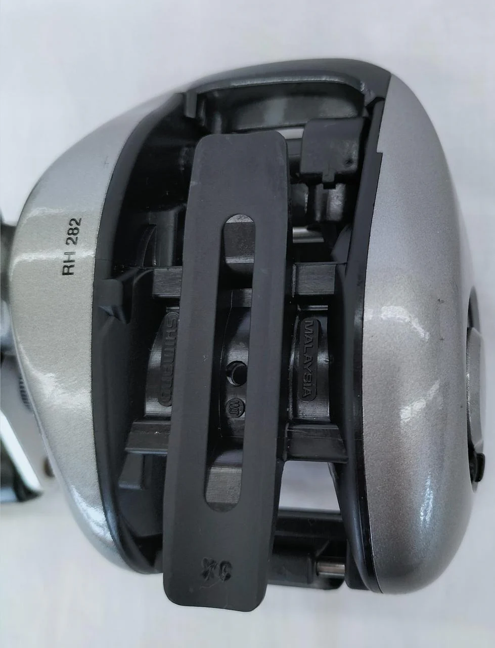 SHIMANO Baitcasting reel RH282 - Image 6