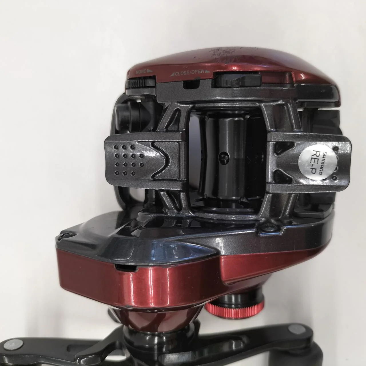 SHIMANO Baitcasting Reel SCORPION 150HG - Image 5