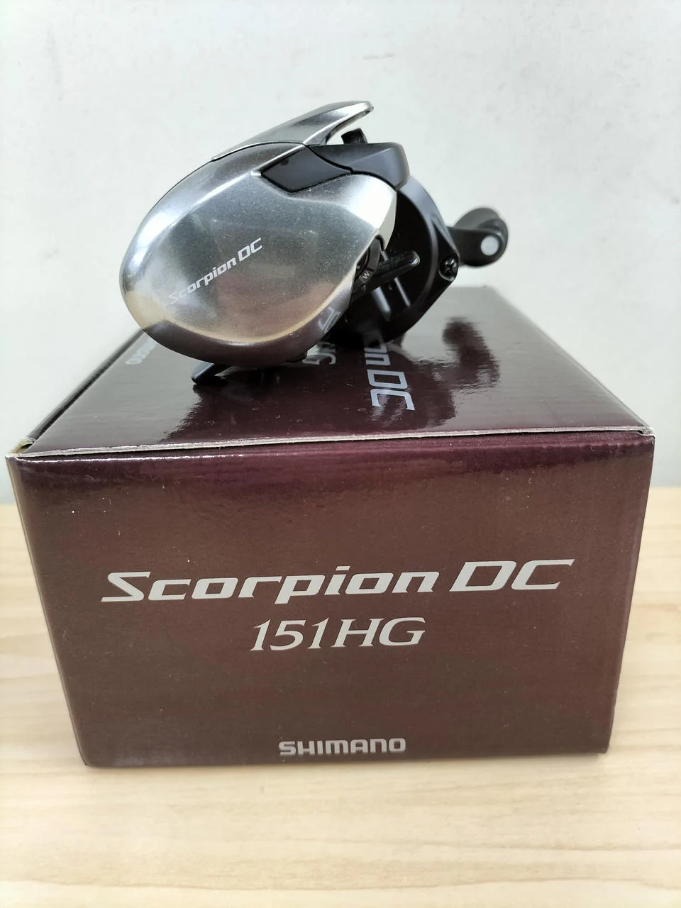 SHIMANO Baitcasting Reel SCORPION DC151HG - Image 2