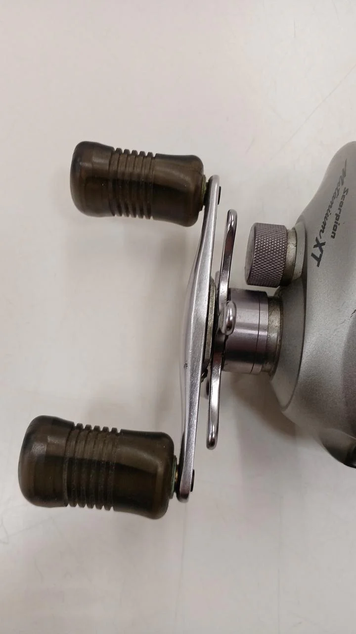SHIMANO Baitcasting Reel Scorpion Metanium XT - Image 5