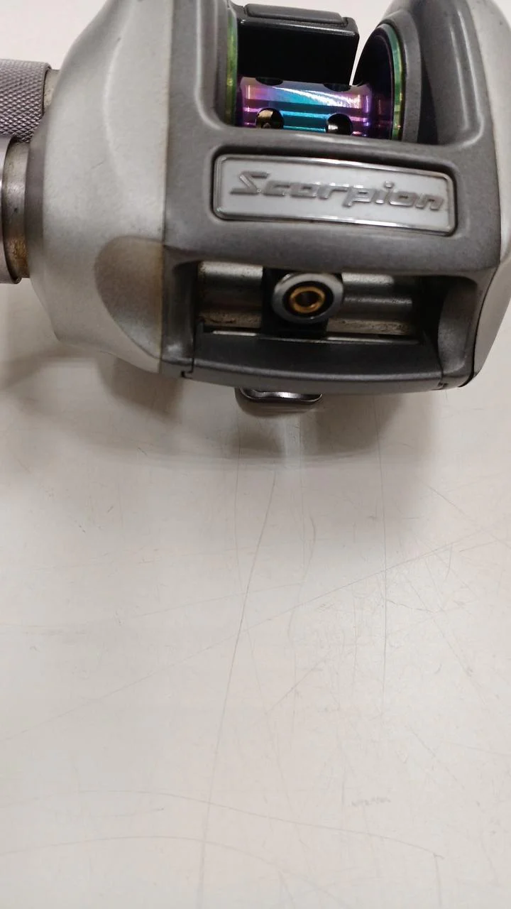 SHIMANO Baitcasting Reel Scorpion Metanium XT - Image 7