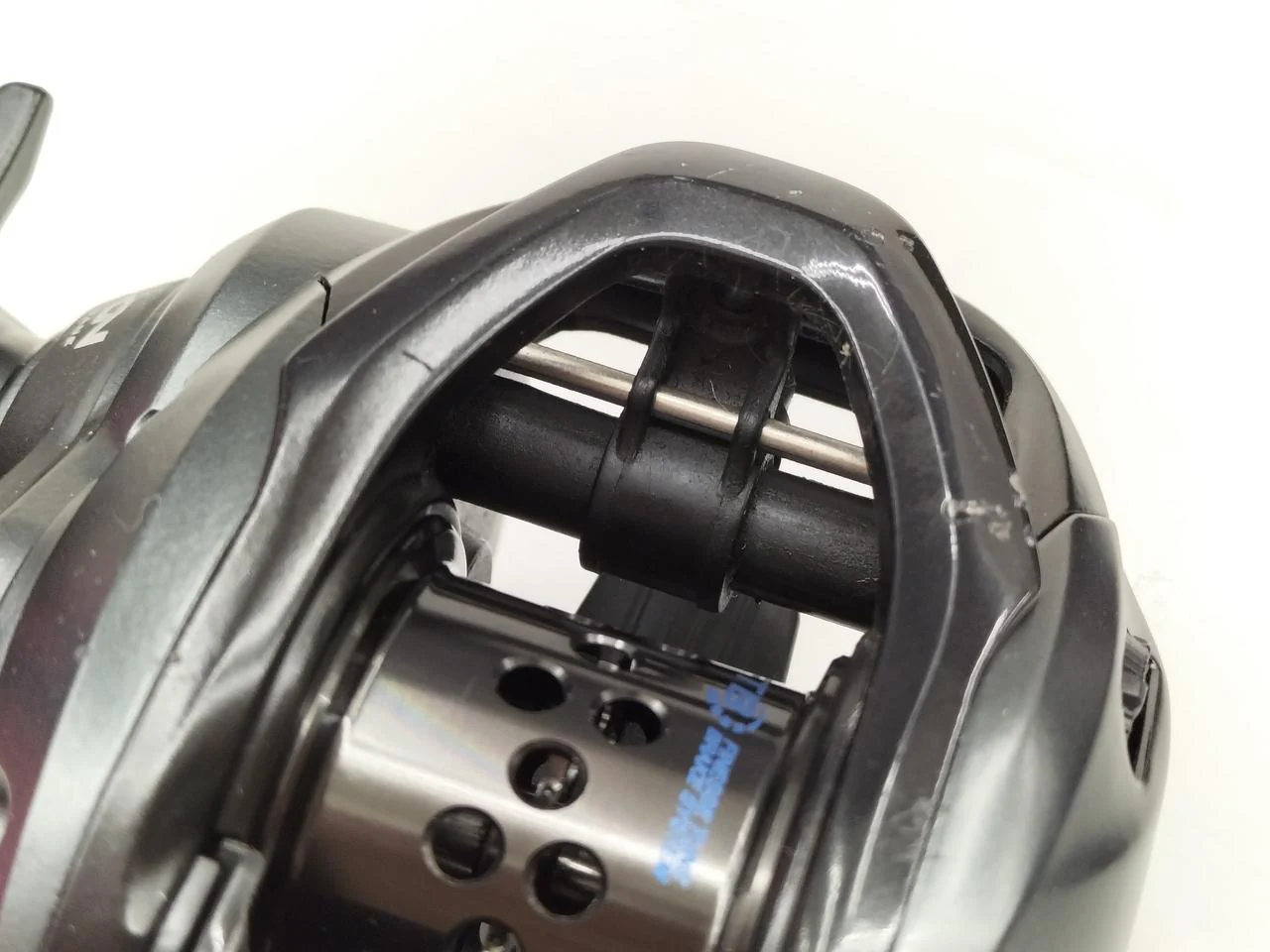SHIMANO Baitcasting Reel SLX BFS XG L - Image 6