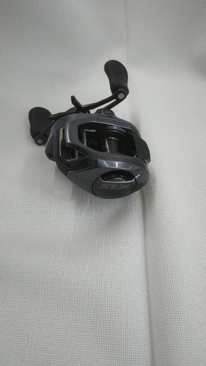 SHIMANO Baitcasting Reel SLX70XG - Image 3