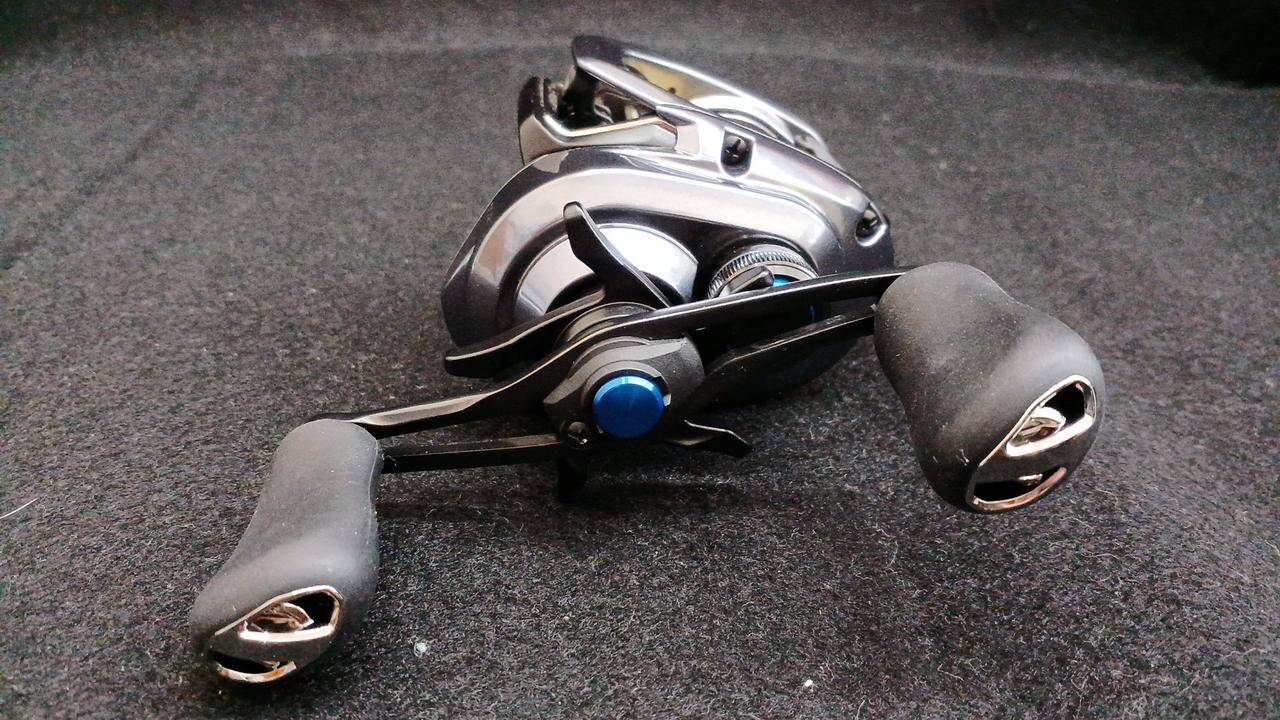 SHIMANO Baitcasting Reel SLX71HG - Image 2
