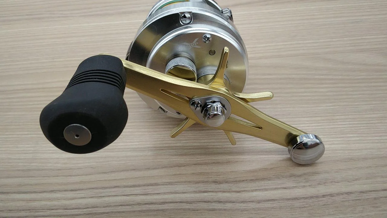 SHIMANO CALCUTTA 400F - Image 3