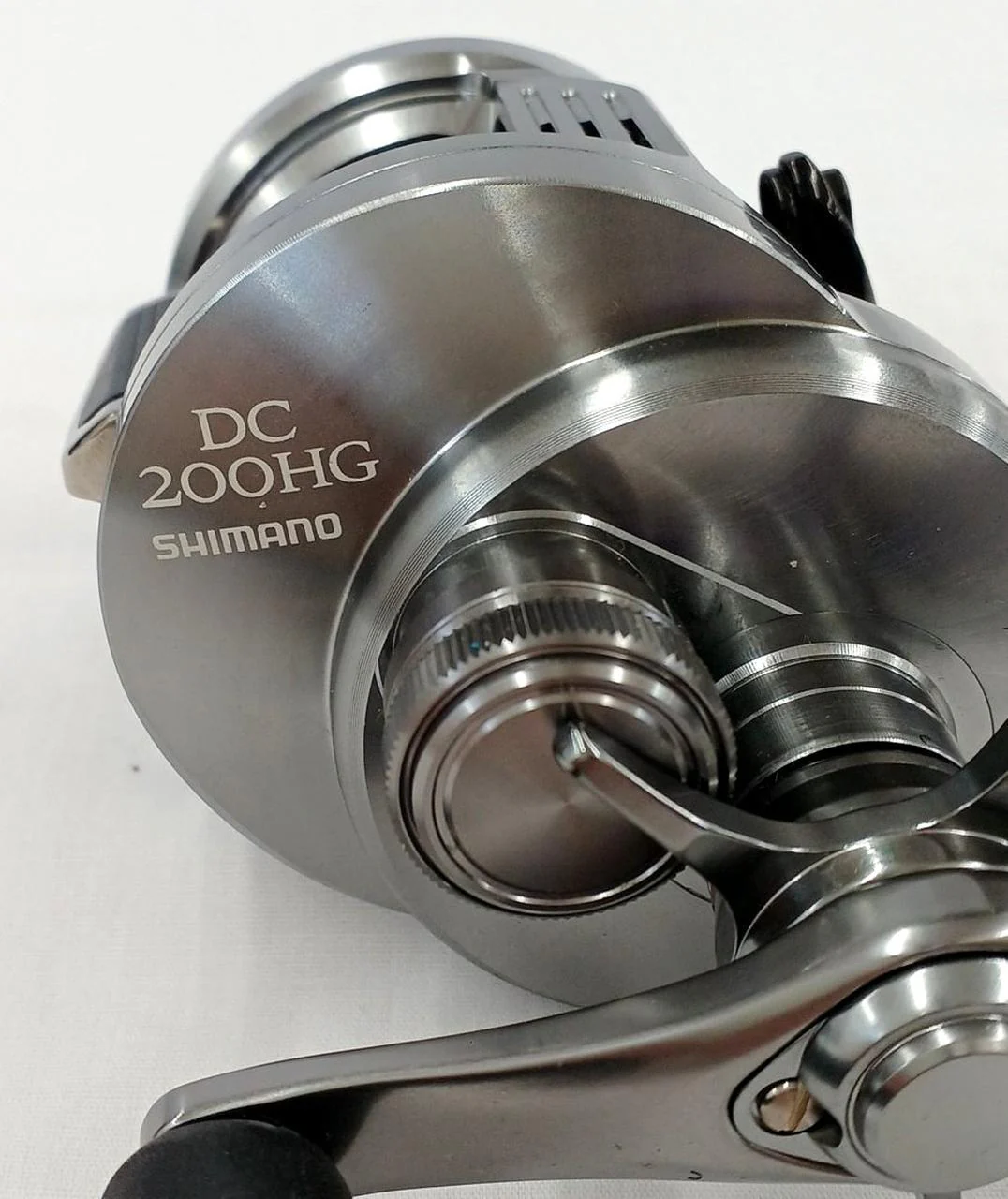 SHIMANO CALCUTTA CONQUEST DC200HG - Image 9