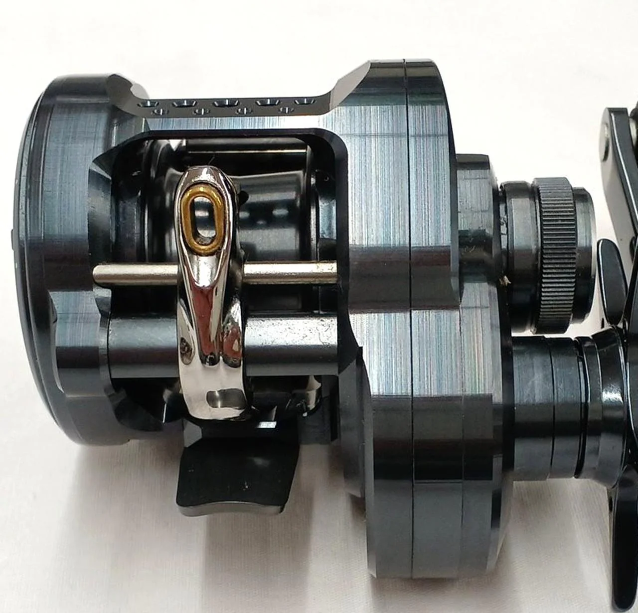 SHIMANO Calcutta Conquest Shallow Edition 31HG - Image 5