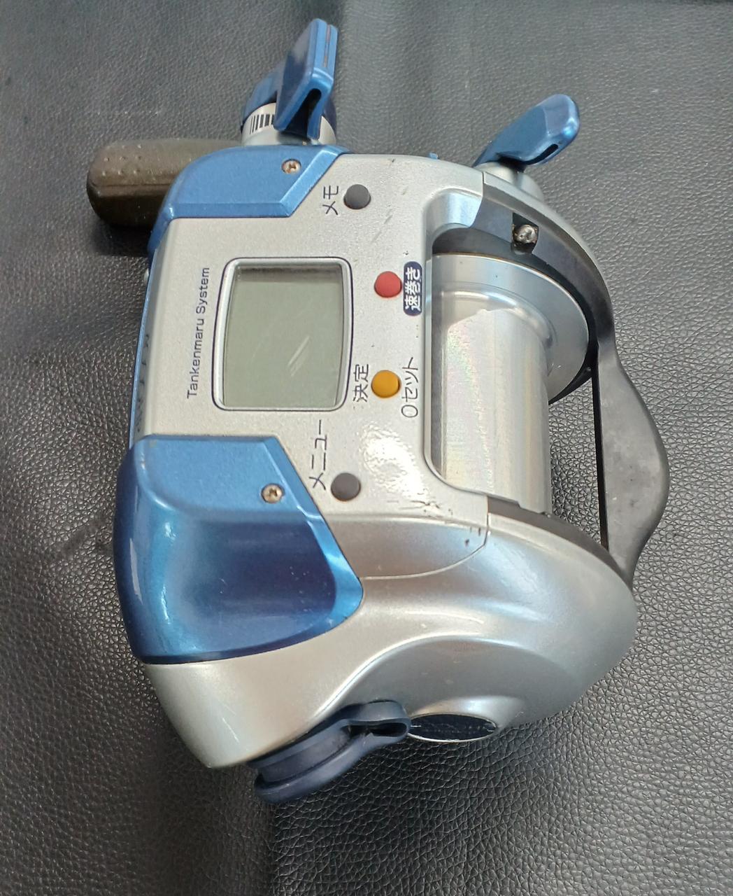 SHIMANO Electric Reel 05 Electric Round 4000HP - Image 4