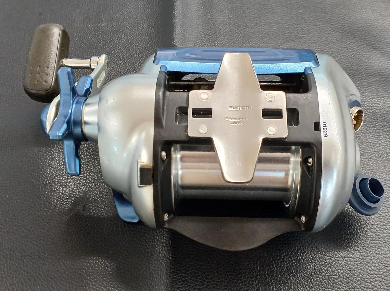 SHIMANO Electric Reel 05 Electric Round 4000HP - Image 6