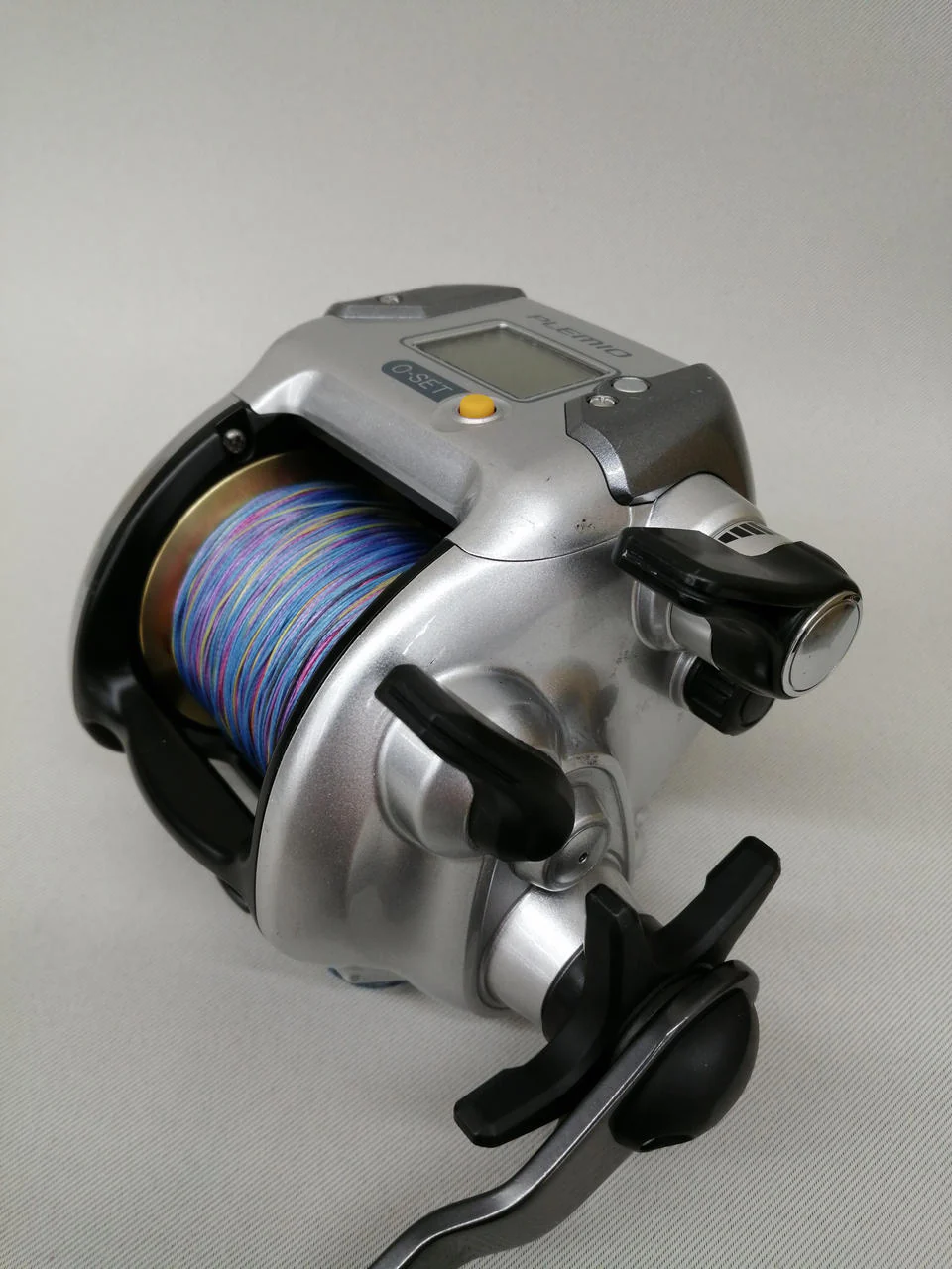 SHIMANO Electric Reel 12 PLEMIO 3000 - Image 3