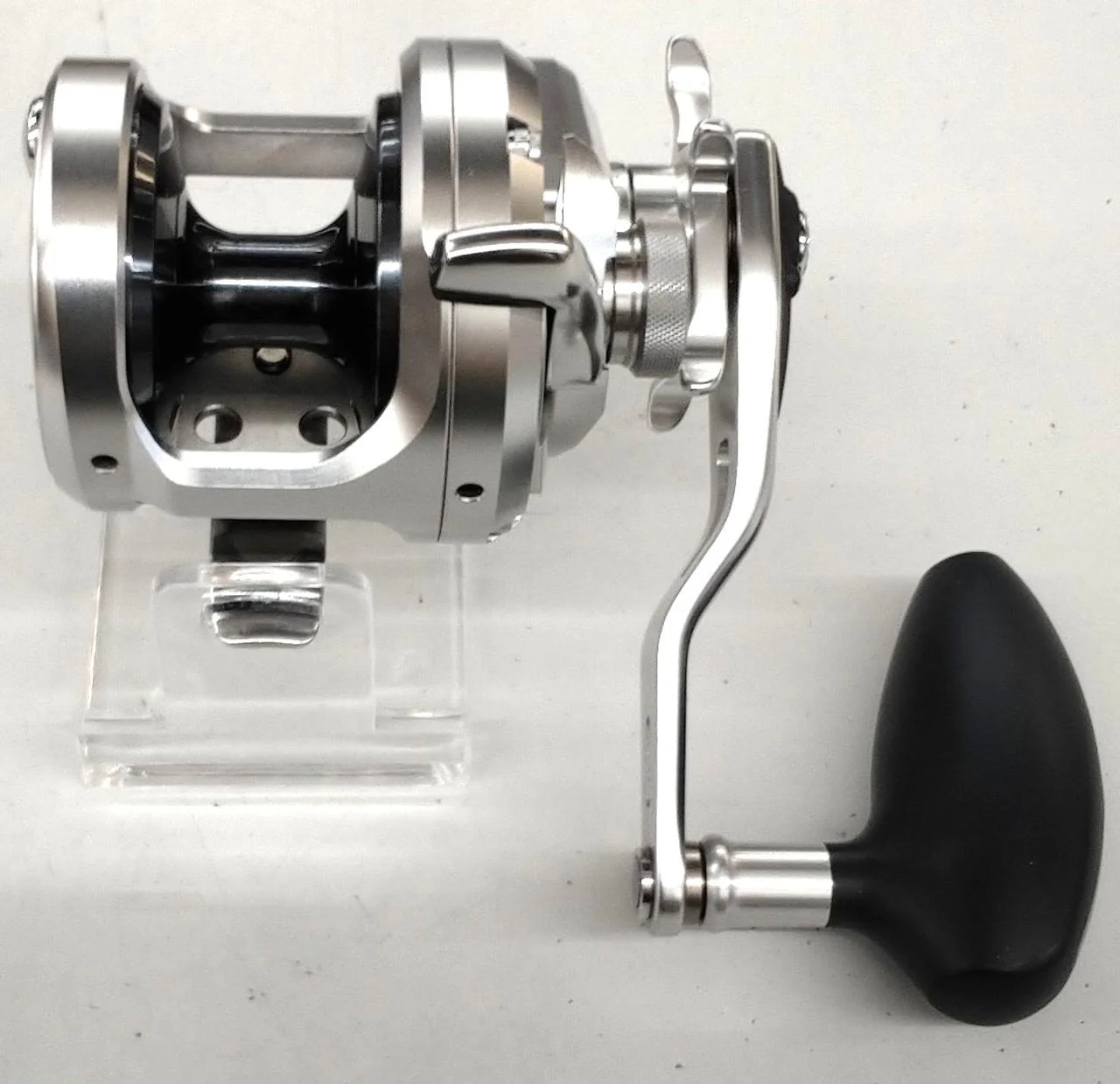 Shimano Jigging Reel OCEA JIGGER 1500HG - Image 3