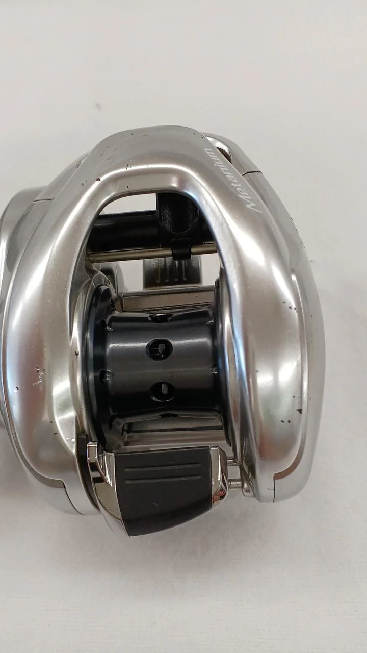 SHIMANO METANIUM MGL HG Left Handle - Image 6