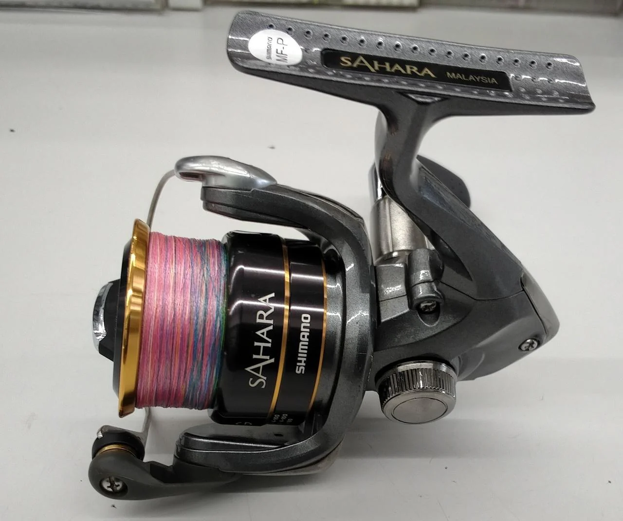 SHIMANO Reel C3000HG - Image 2
