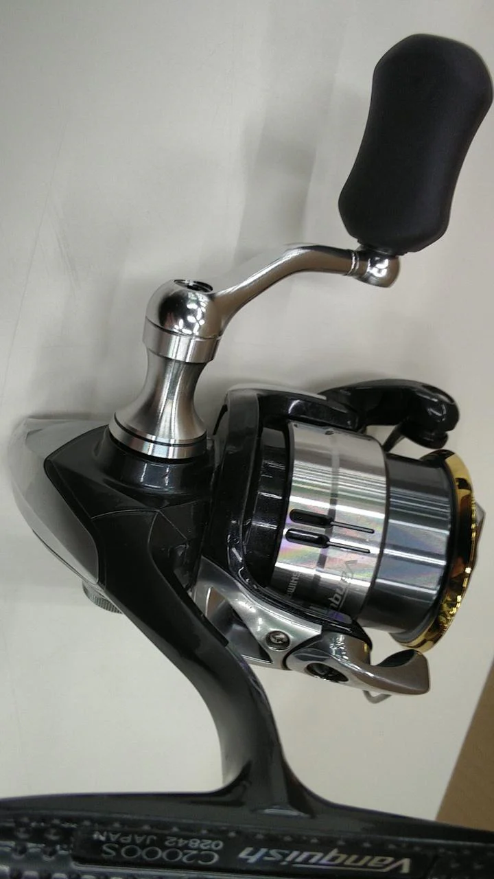 SHIMANO Spinning Reel 12VANQUISH C2000S - Image 7