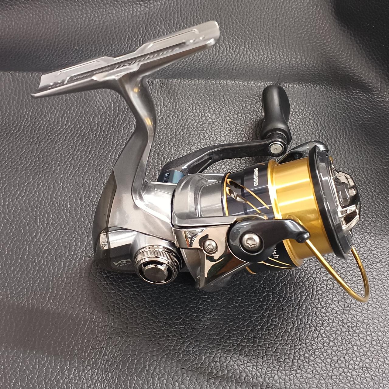 SHIMANO Spinning Reel 16 VANQUISH C2000S - Image 3