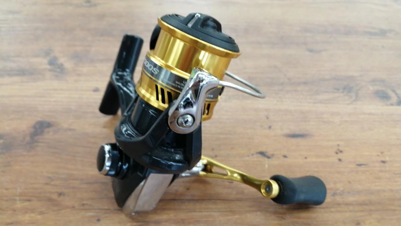 SHIMANO Spinning Reel 17 SAHARA C2000S - Image 3