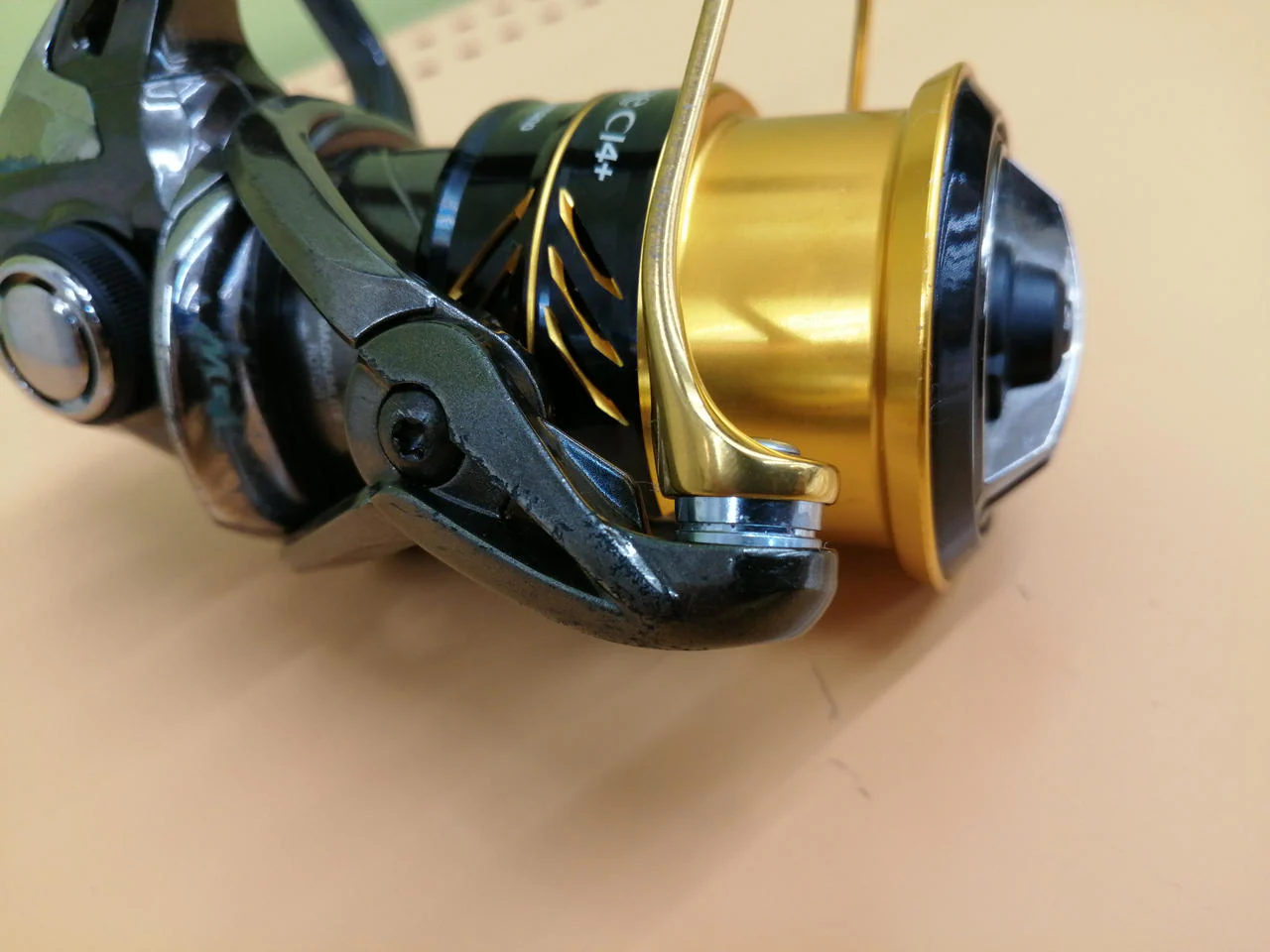SHIMANO Spinning Reel 17 SOARE CI4 2000SHG - Image 4