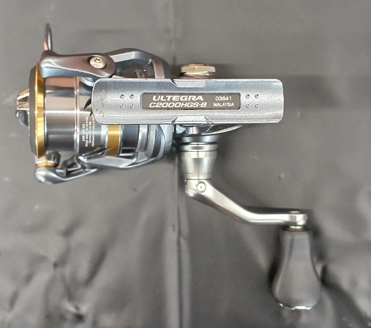 SHIMANO Spinning Reel 17 ULTEGRA C2000HGS-B - Image 2