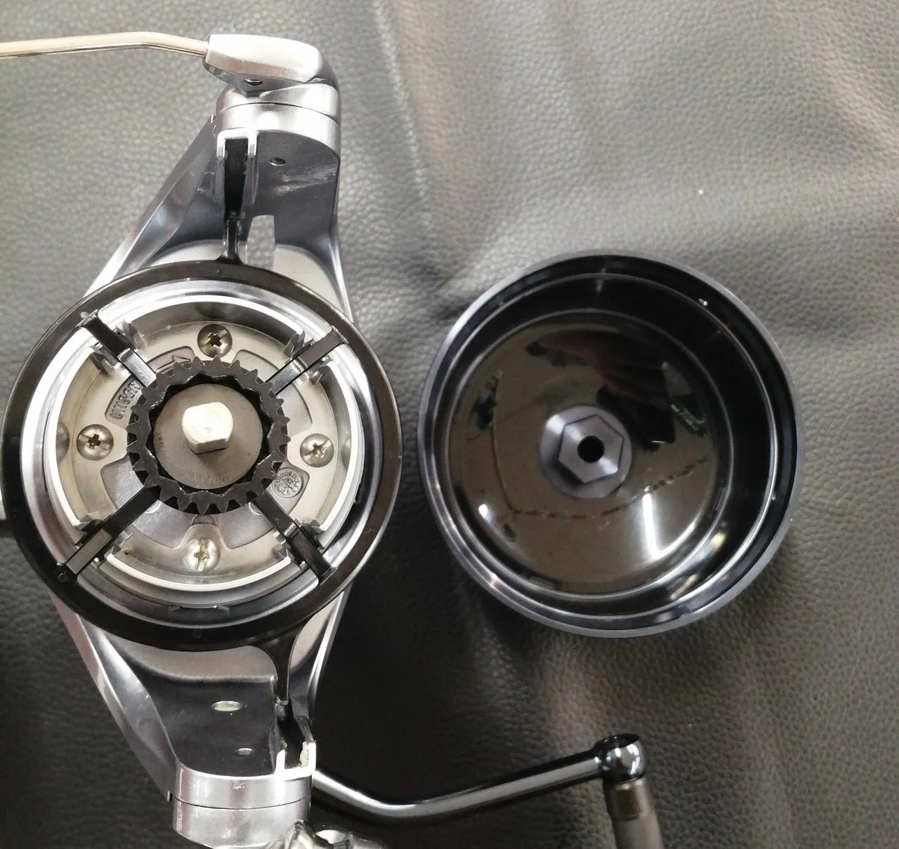 SHIMANO Spinning Reel 17FLIEGEN Extra Fine Spec - Image 8