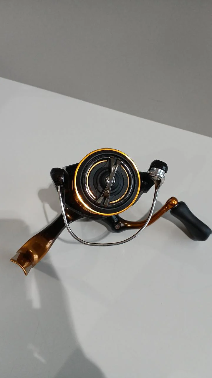 SHIMANO Spinning Reel 18SOARE BB C2000SSHG - Image 2