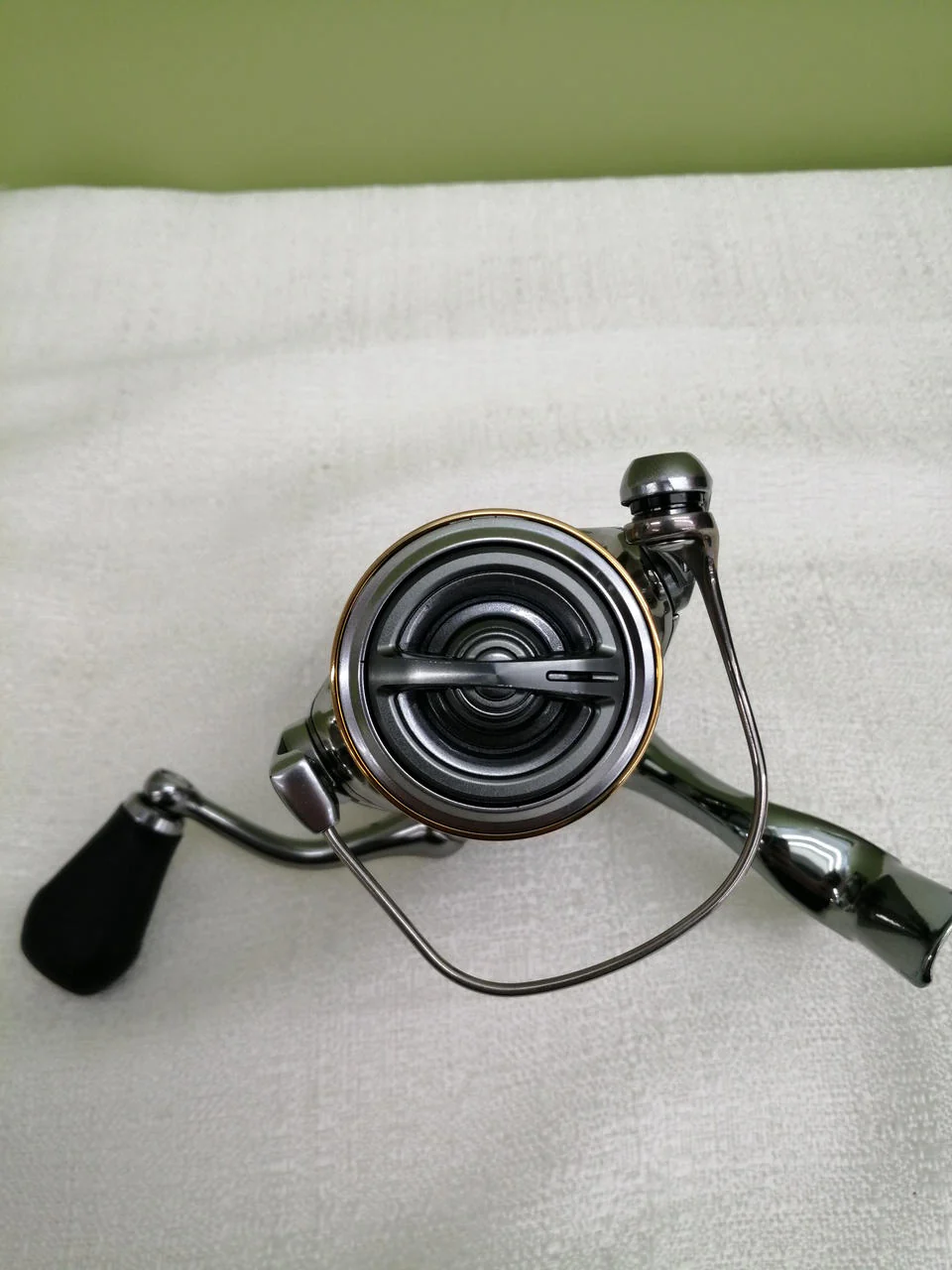 SHIMANO Spinning Reel 18STELLA C2000SHG - Image 6
