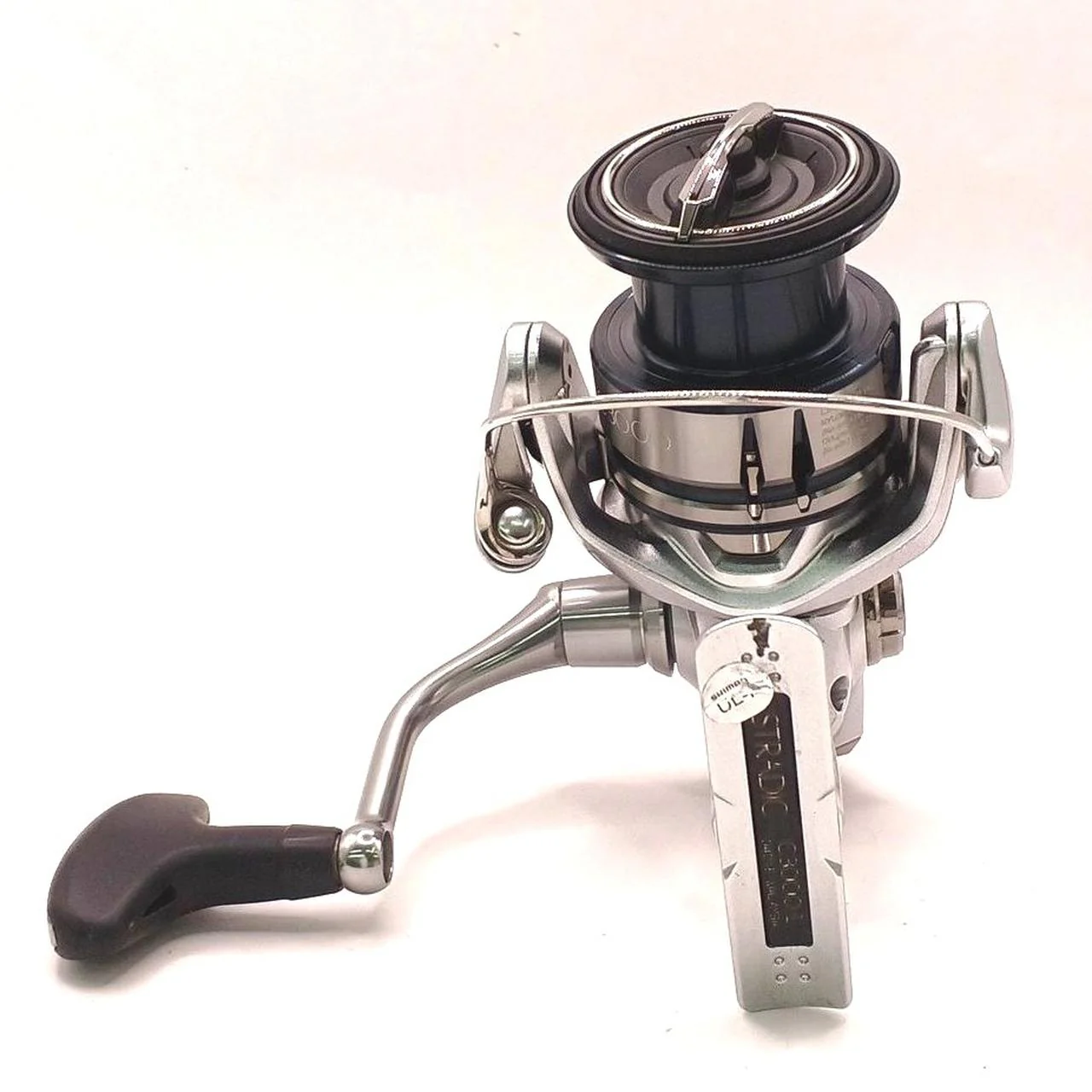 SHIMANO Spinning Reel 19 STRADIC C3000 04018 - Image 3