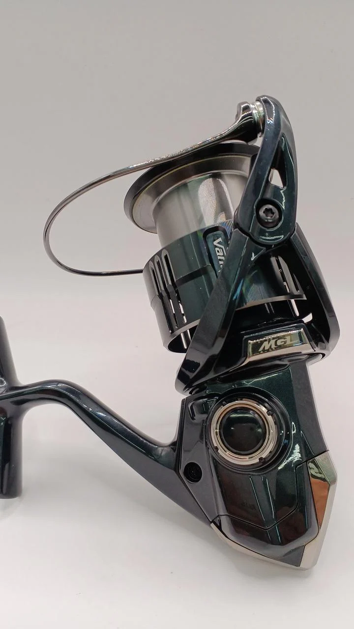 SHIMANO Spinning Reel 19 VANQUISH 4000XG 03963 - Image 5