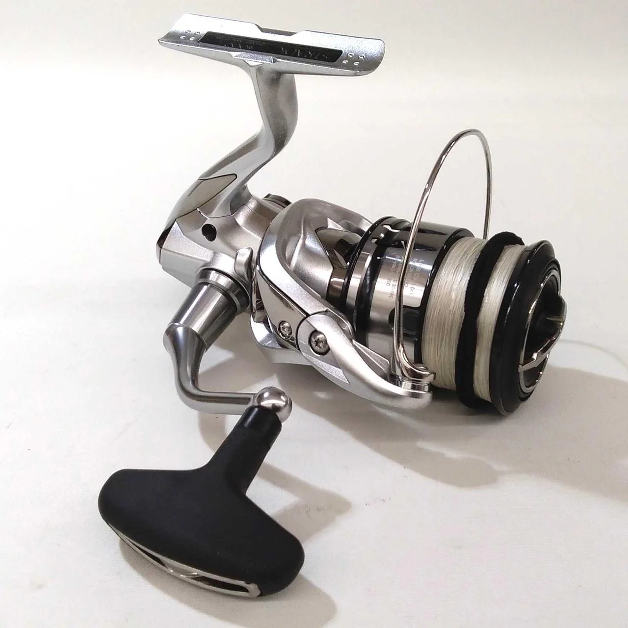 SHIMANO Spinning Reel 19STRADIC 4000 - Image 2