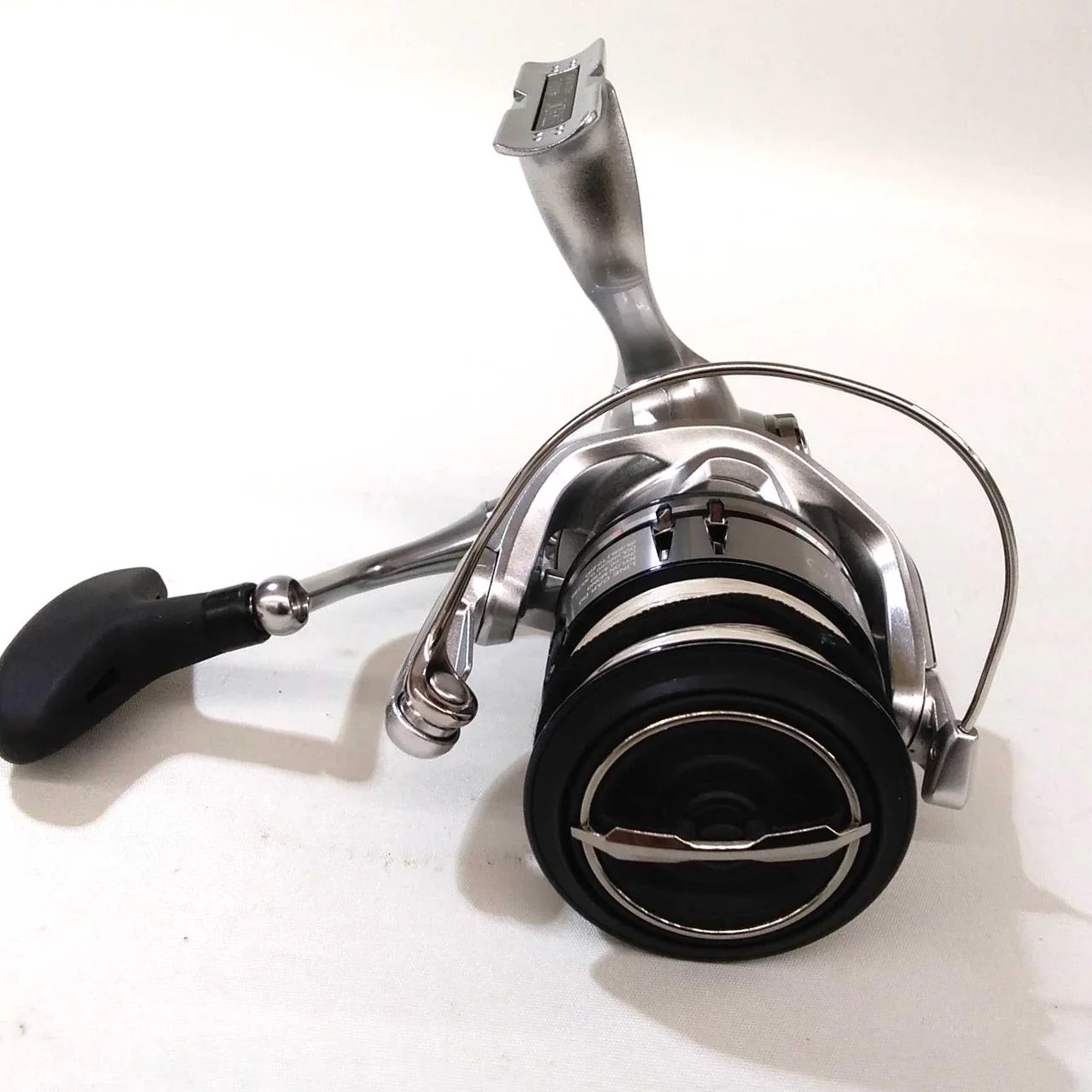 SHIMANO Spinning Reel 19STRADIC 4000 - Image 3
