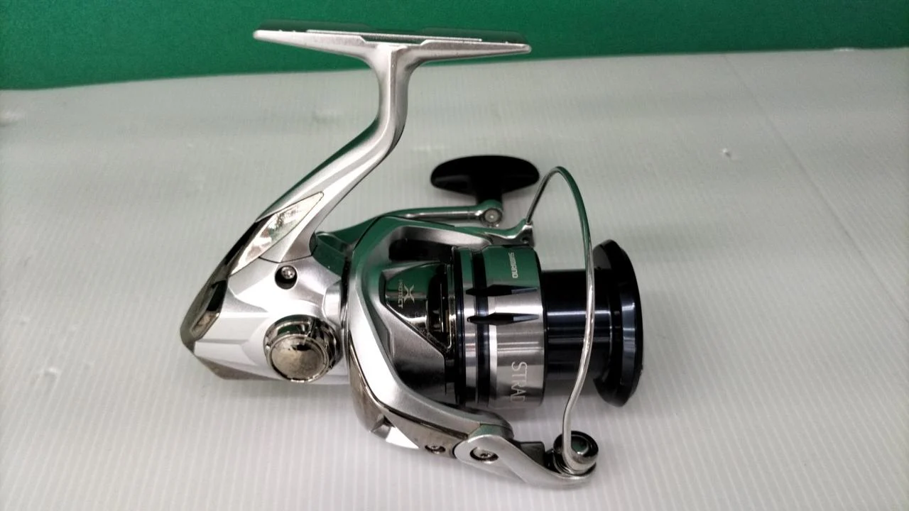 SHIMANO Spinning Reel 19STRADIC C3000XG - Image 3