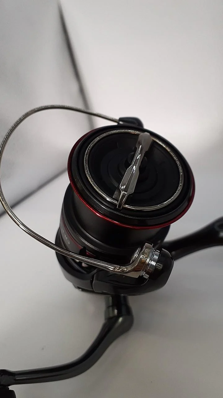 SHIMANO Spinning Reel 20 VANFORD 2500SHG 04205 - Image 9
