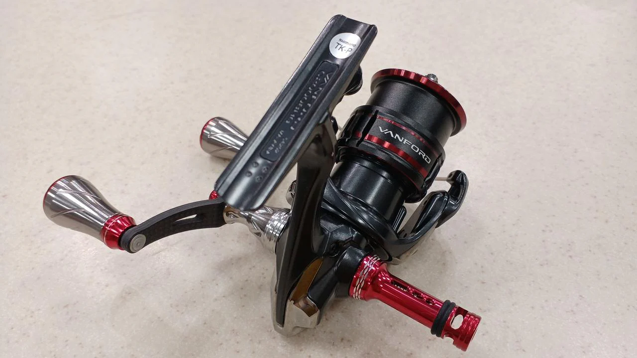 SHIMANO Spinning Reel 20VANFORD C2000SHG