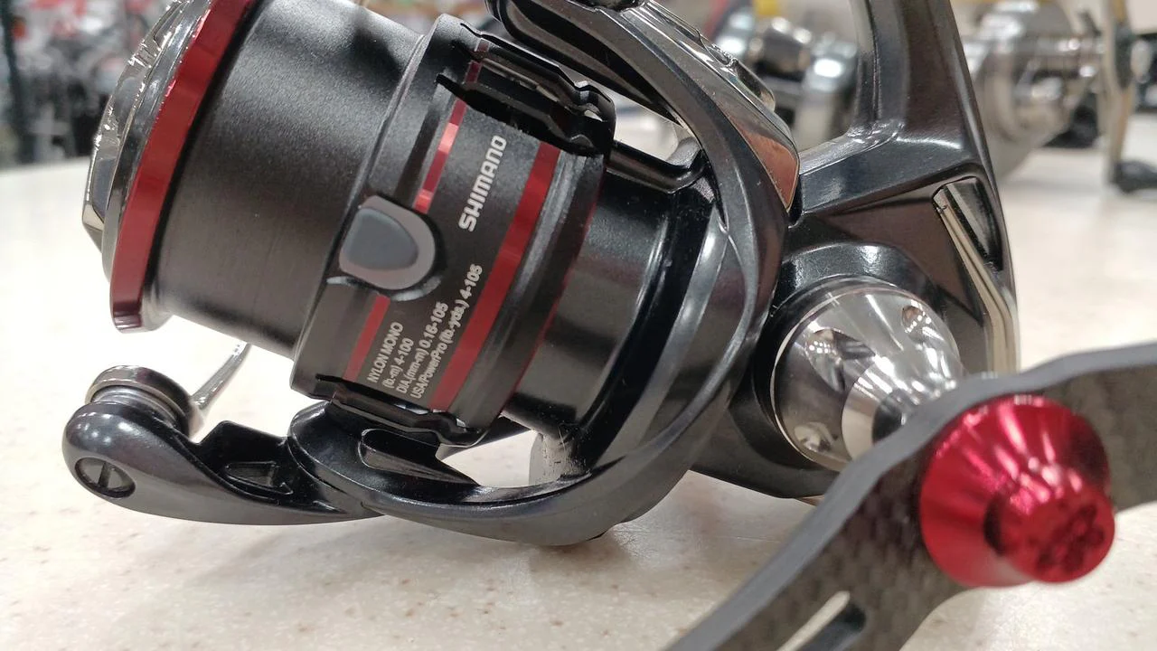 SHIMANO Spinning Reel 20VANFORD C2000SHG - Image 4