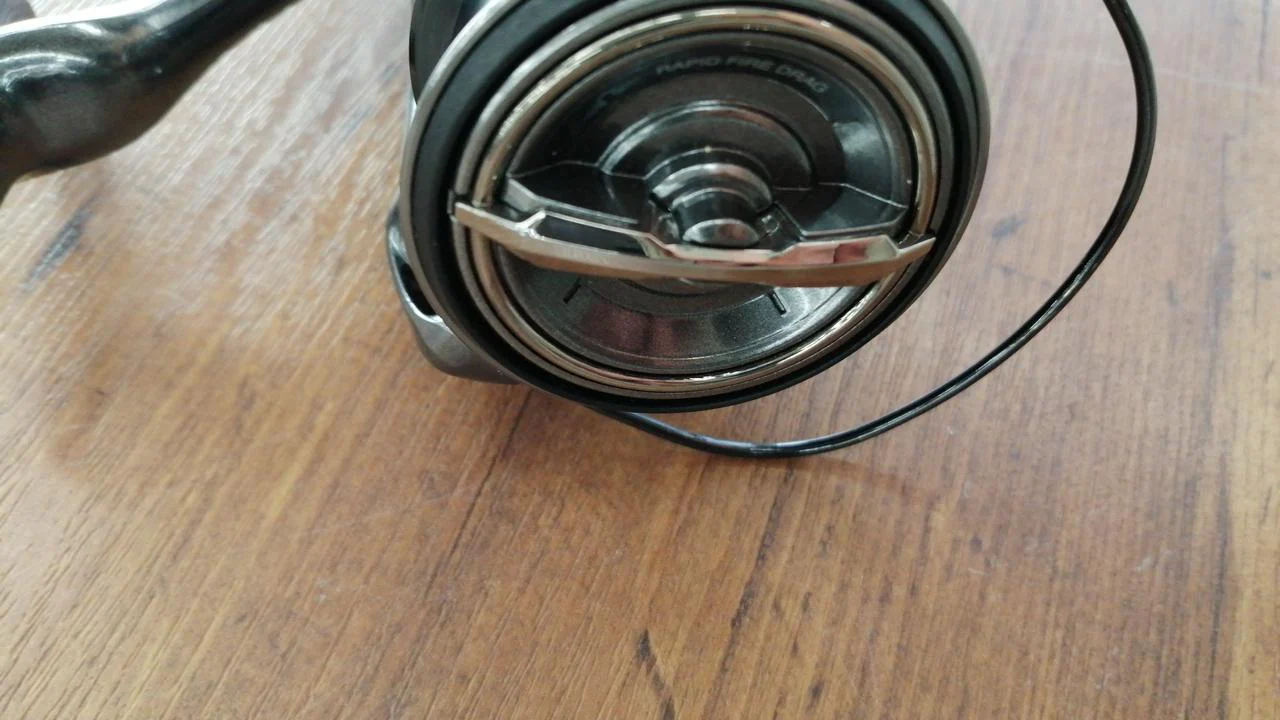 SHIMANO Spinning Reel 21 COMPLEX XR 2500 F6 HG - Image 5