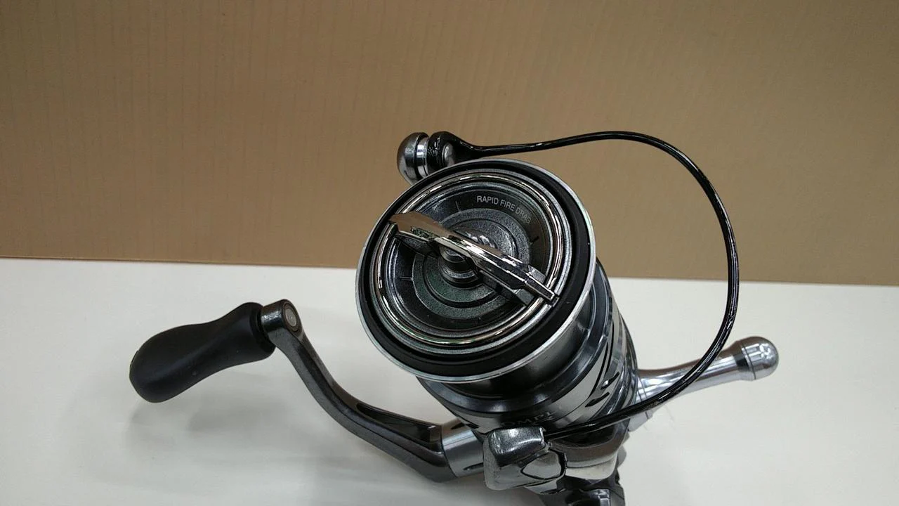 SHIMANO Spinning Reel 21 Complex XR 2500 F6 HG - Image 11