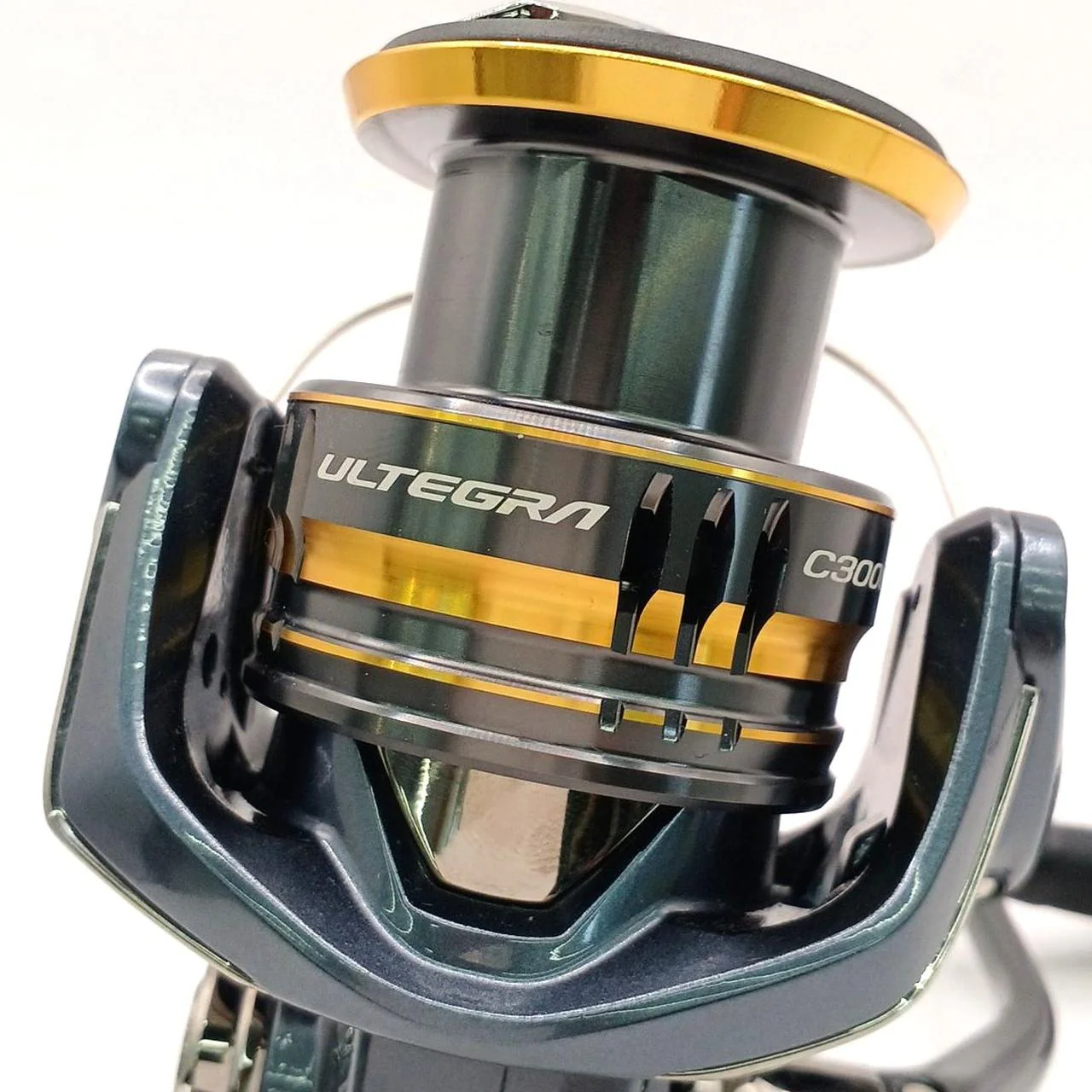SHIMANO Spinning Reel 21 ULTEGRA C3000XG 043344 - Image 8