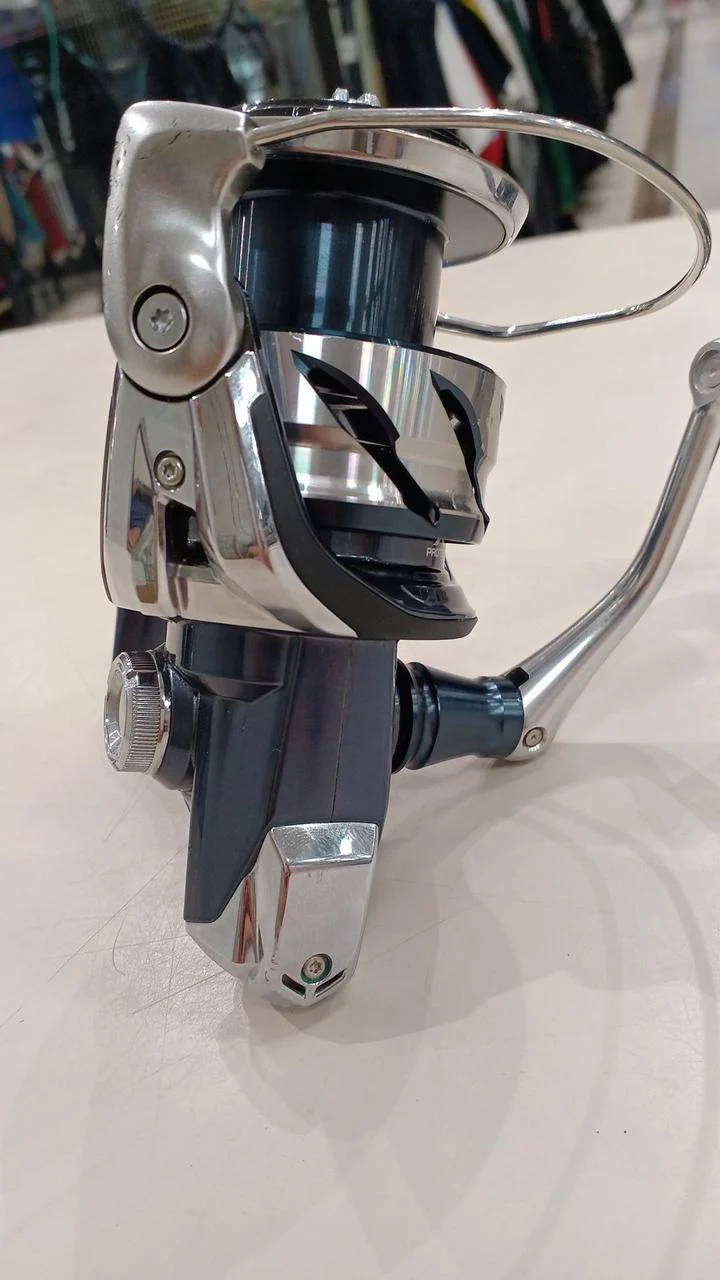 SHIMANO Spinning Reel 21TWINPOWER SW6000HG-C - Image 6