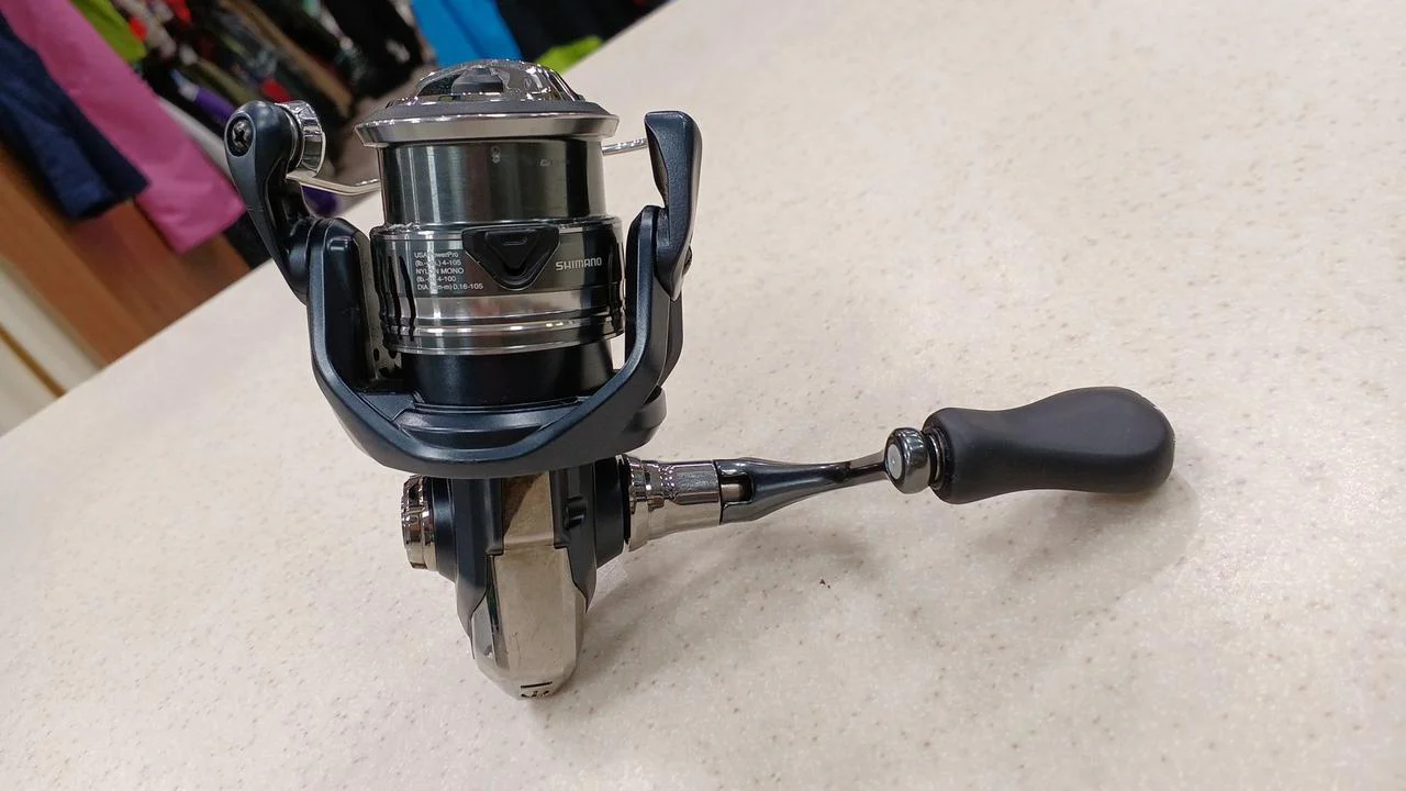 SHIMANO Spinning Reel 22 Miravel C2000S - Image 2