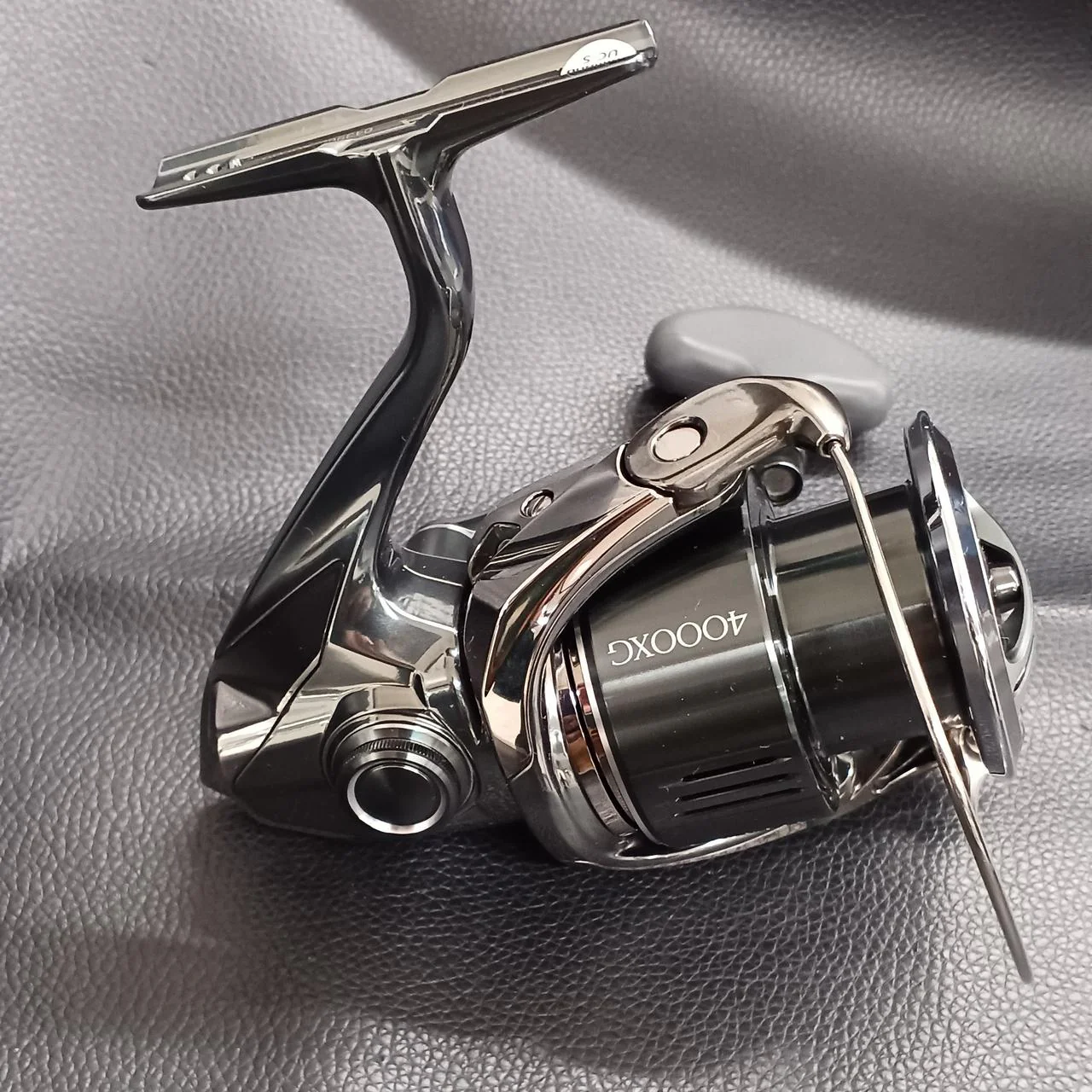 SHIMANO Spinning Reel 22 STELLA 4000XG - Image 3