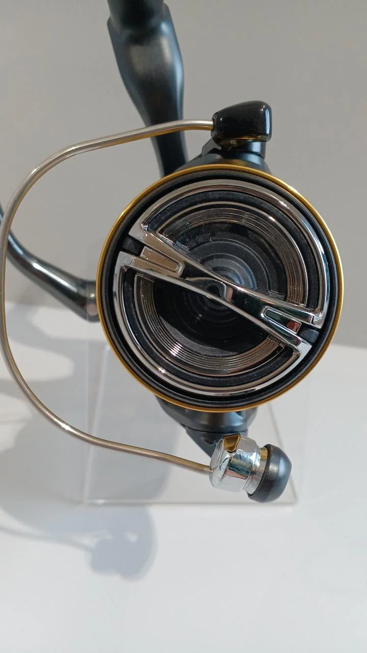 SHIMANO Spinning Reel 22SAHARA 2500SHG-J - Image 3