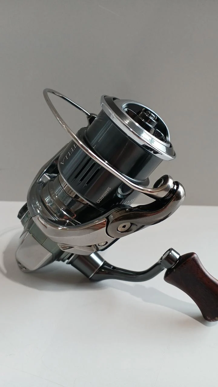 SHIMANO Spinning Reel 22STELLA C2000S - Image 2