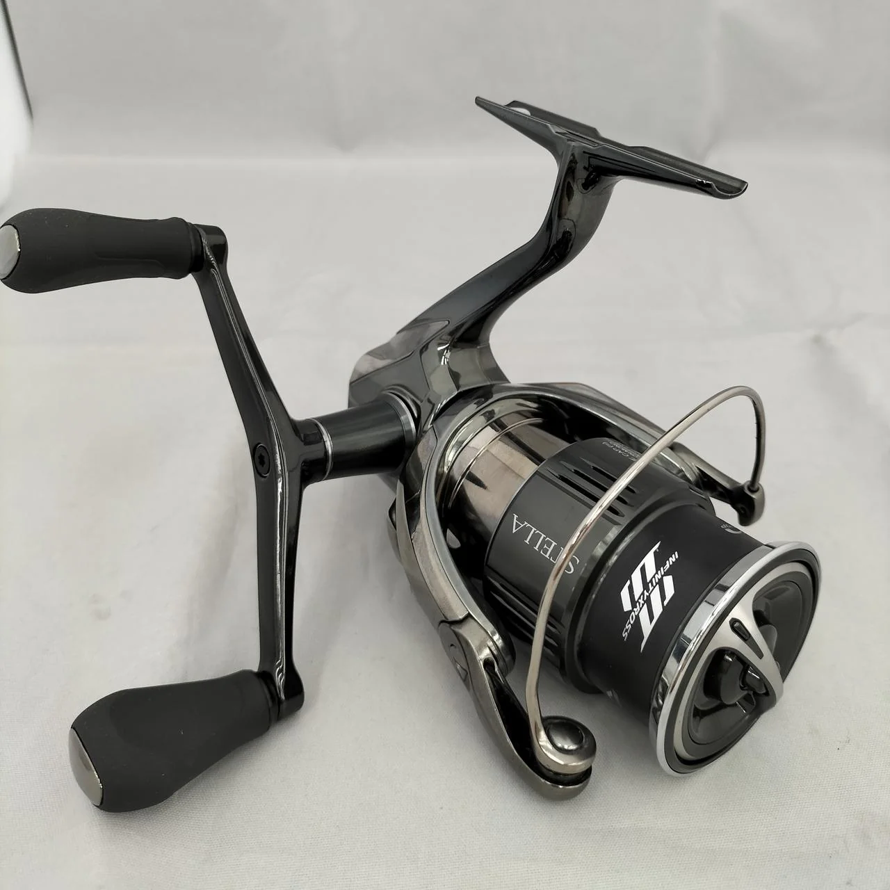 SHIMANO Spinning Reel 22STERAC3000SDHHG - Image 2
