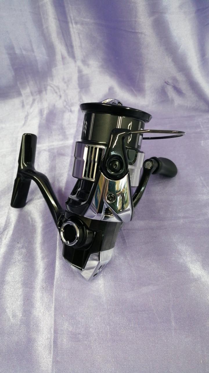 SHIMANO Spinning Reel 23 Vanquish 2500S - Image 3