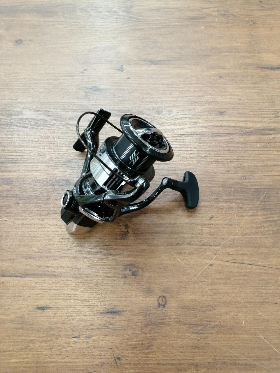 SHIMANO Spinning Reel 23 VANQUISH 4000XG 045355