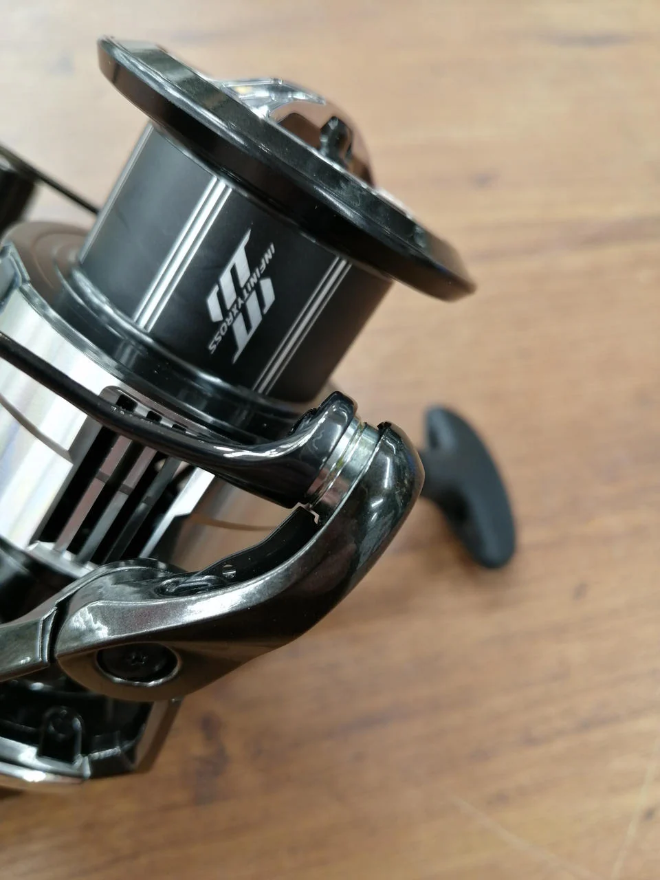 SHIMANO Spinning Reel 23 VANQUISH 4000XG 045355 - Image 3