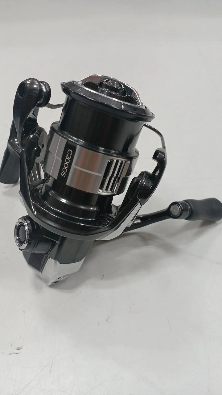 SHIMANO Spinning Reel 23 Vanquish C2000S