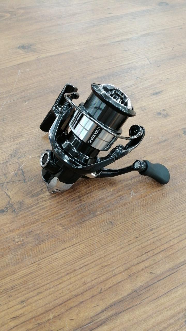 SHIMANO Spinning Reel 23 VANQUISH C2000SHG